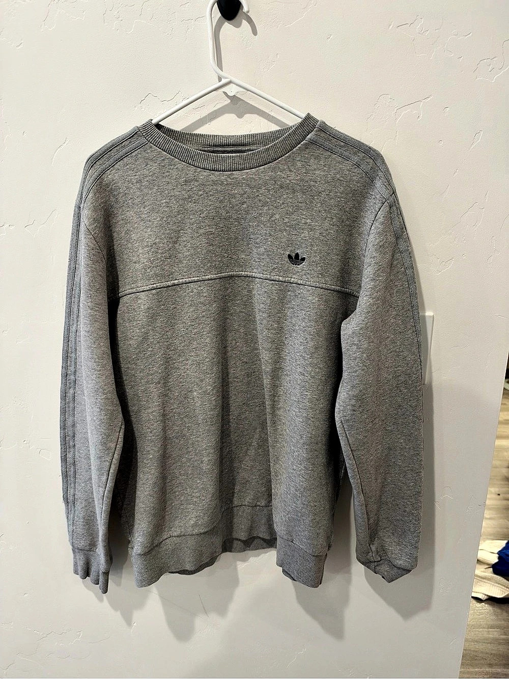 adidas Originals oversized Crewneck Sweatshirt Gray Medium